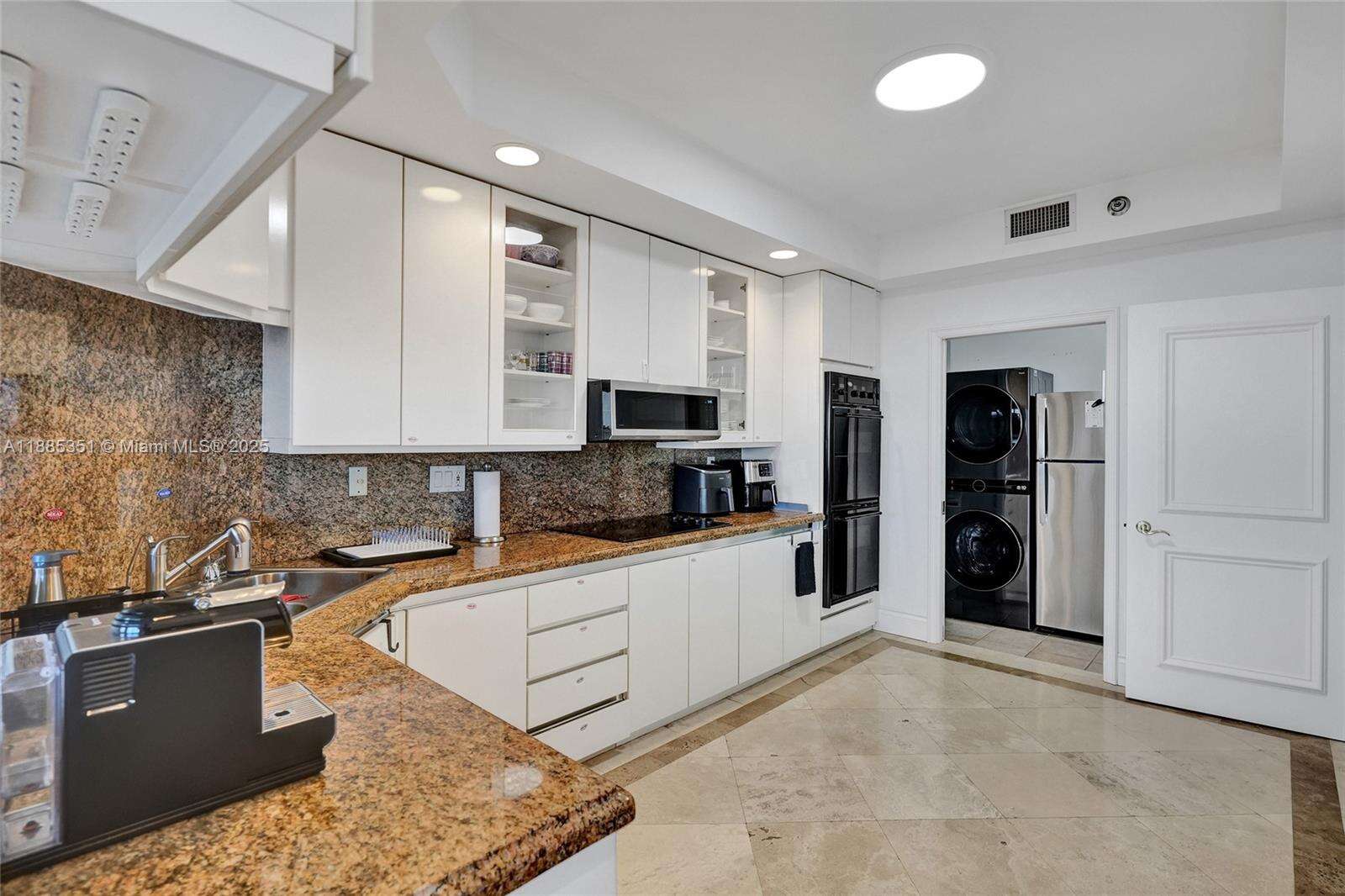 ATLANTIC II AT THE POINT - 21150 Point Pl, Aventura, FL 33180 | Picture 22