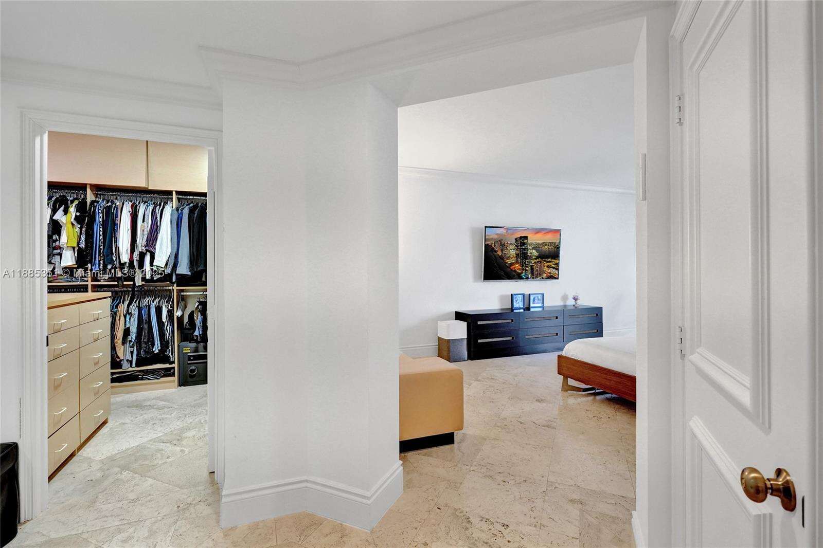 ATLANTIC II AT THE POINT - 21150 Point Pl, Aventura, FL 33180 | Picture 34