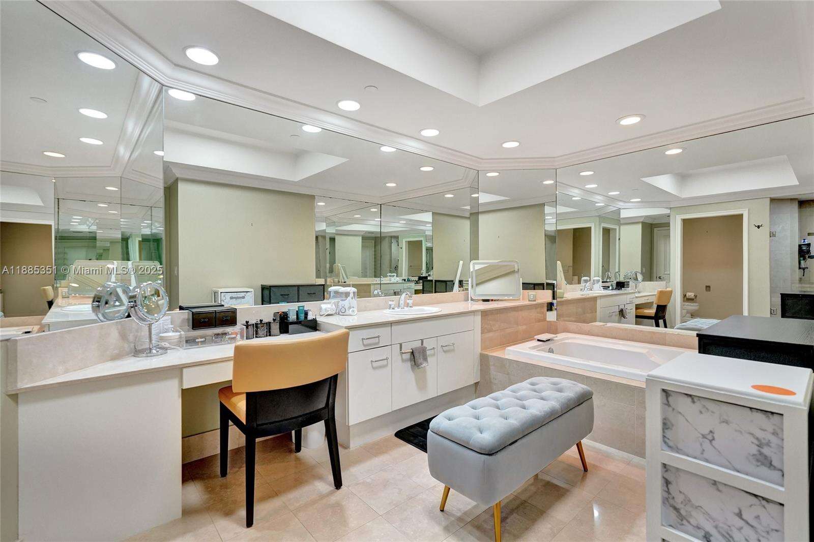 ATLANTIC II AT THE POINT - 21150 Point Pl, Aventura, FL 33180 | Picture 45