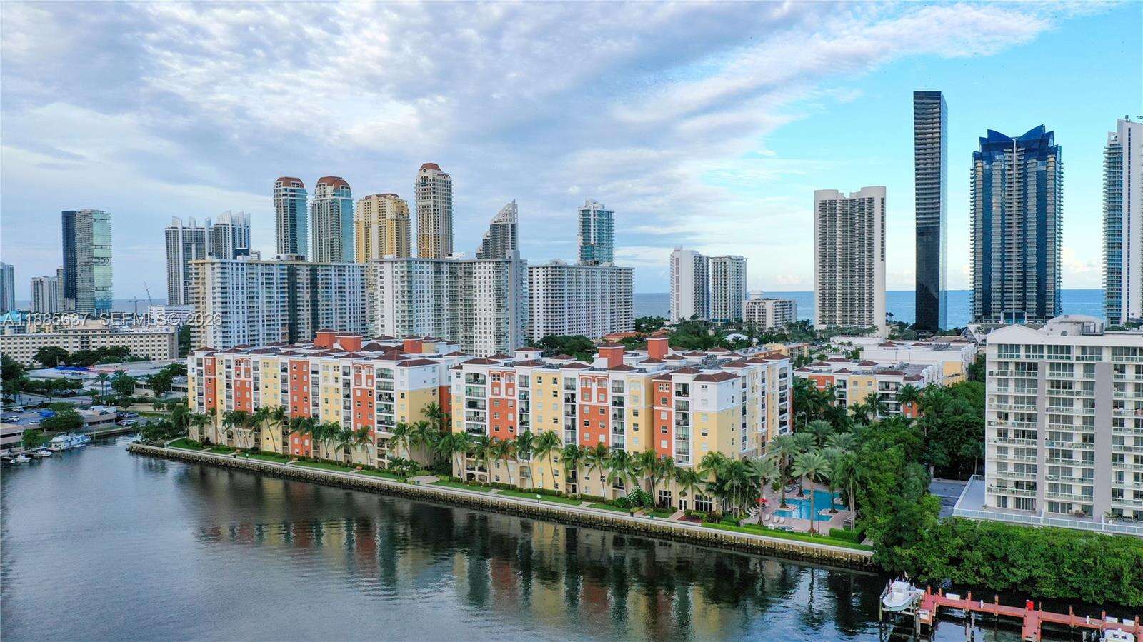 Porto Bellagio at 17150 Bay Rd, Sunny Isles Beach, FL 33160 - For Sale photo 51