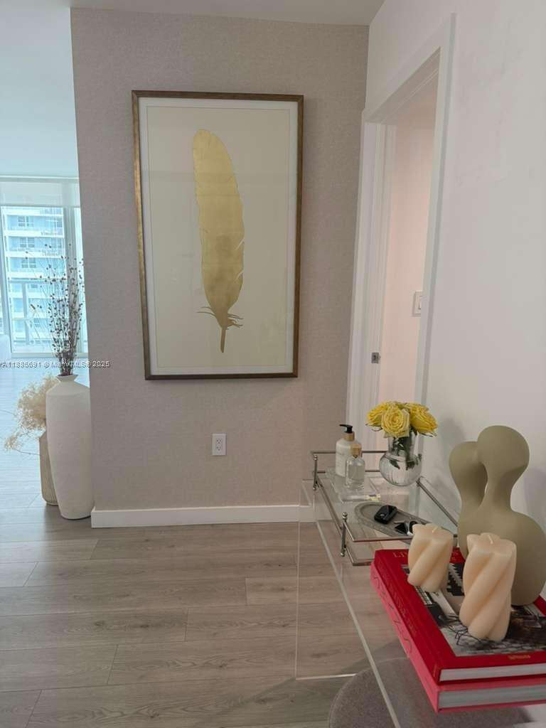 The Mark On Brickell at 1155 Brickell Bay Dr, Miami, FL 33131 - For Sale photo 2