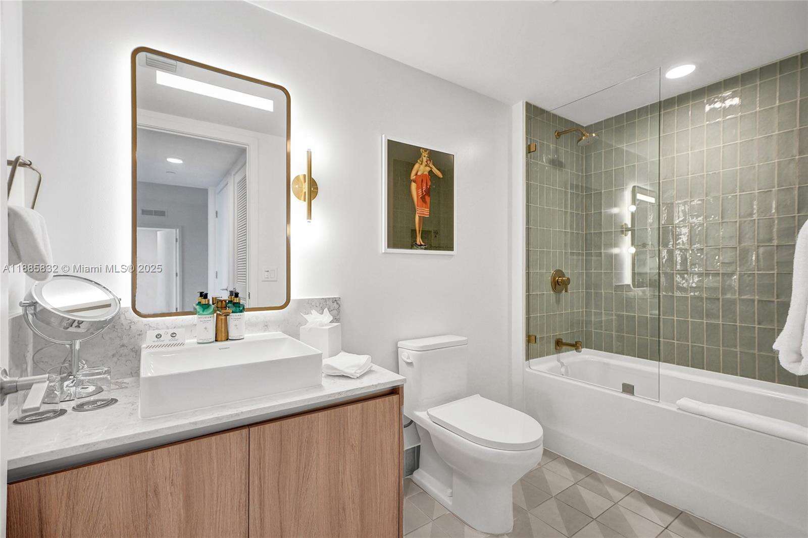 Natiivo | Gale Miami at 159 6 St, Miami, FL 33132 - For Sale photo 26