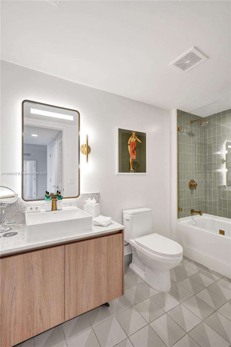 Natiivo | Gale Miami at 159 6 St, Miami, FL 33132 - For Sale photo 27