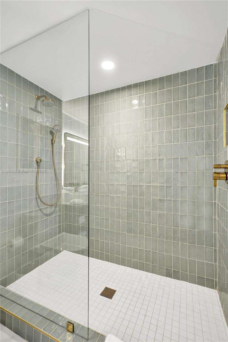 Natiivo | Gale Miami at 159 6 St, Miami, FL 33132 - For Sale photo 44