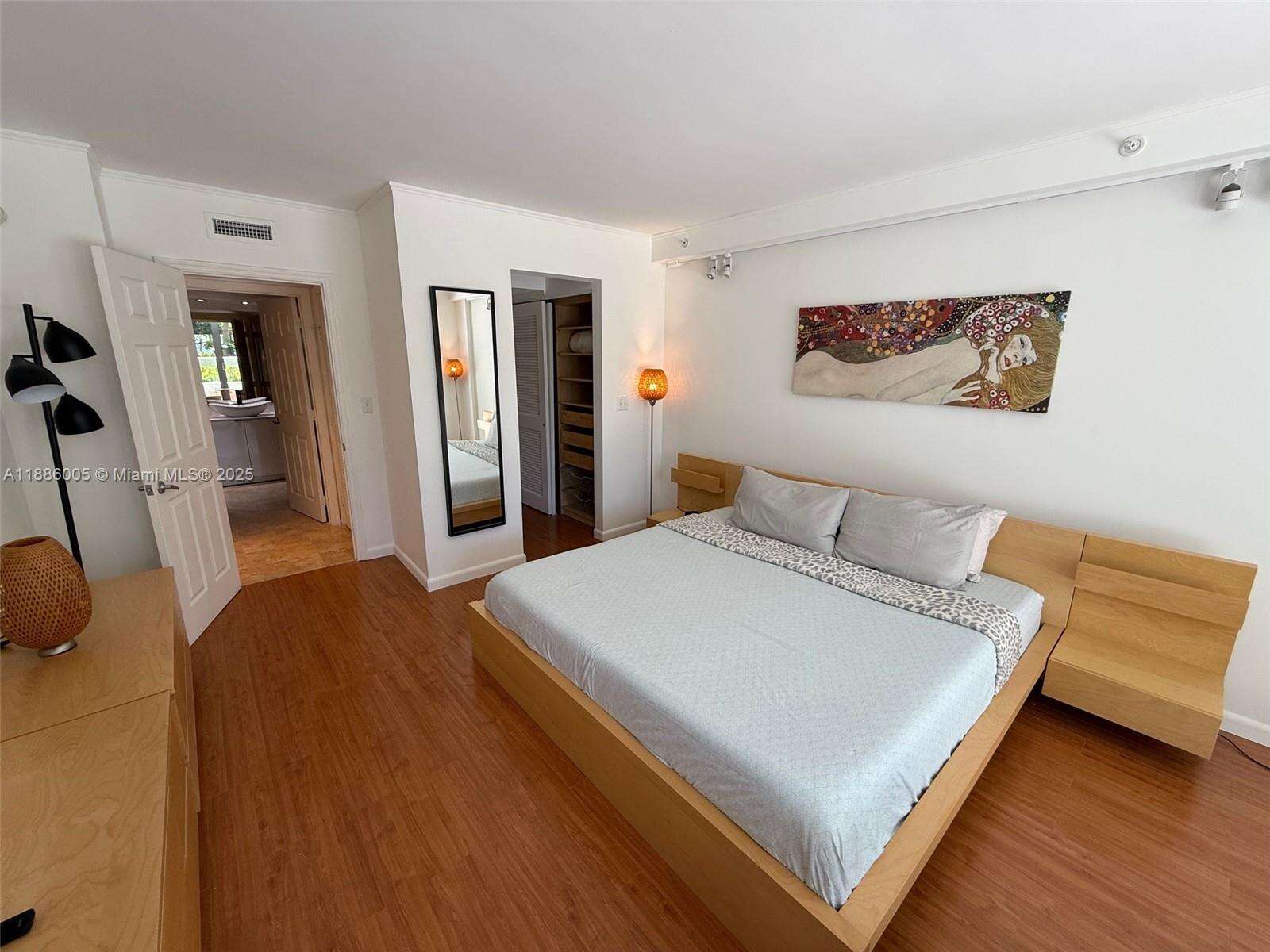 Flamingo South Beach at 1500 Bay Rd, Miami Beach, FL 33139 - For Sale photo 14