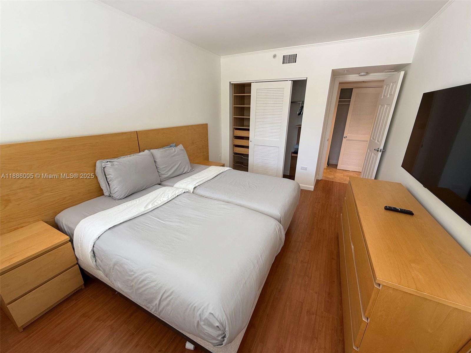 Flamingo South Beach at 1500 Bay Rd, Miami Beach, FL 33139 - For Sale photo 20