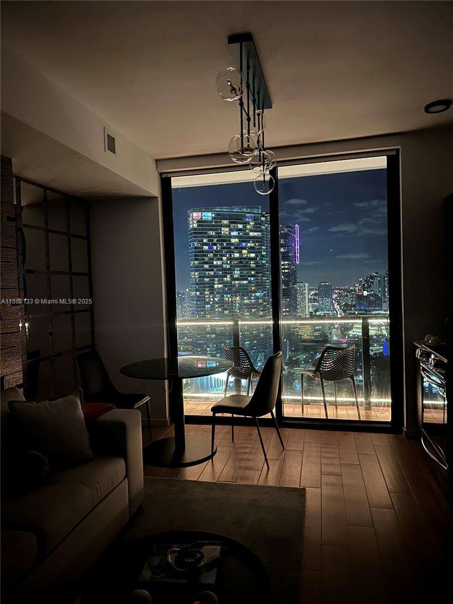The Elser at 398 5 St, Miami, FL 33132 - For Sale photo 11