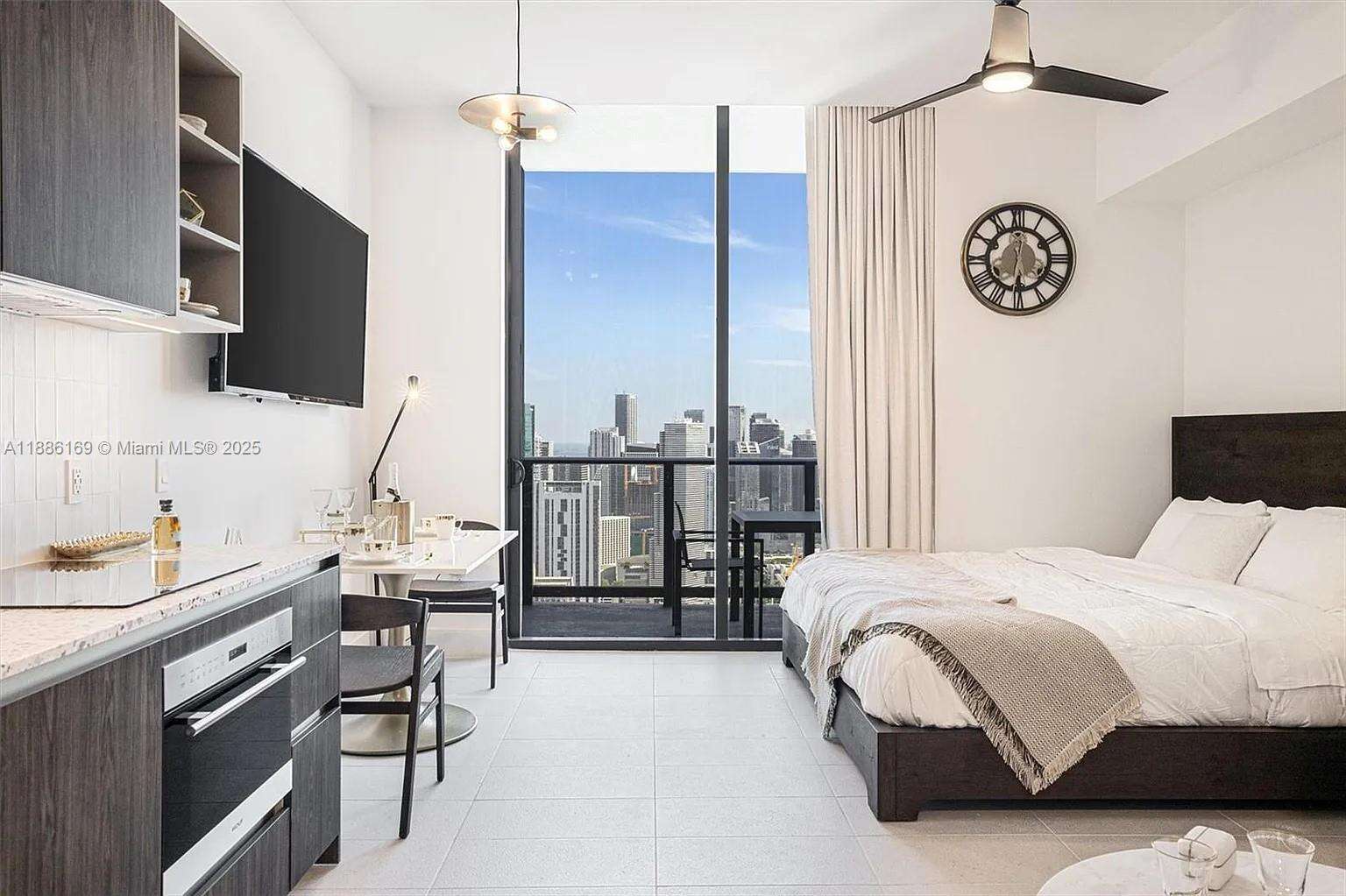 Natiivo | Gale Miami at 159 6th St, Miami, FL 33132 - For Sale photo 2