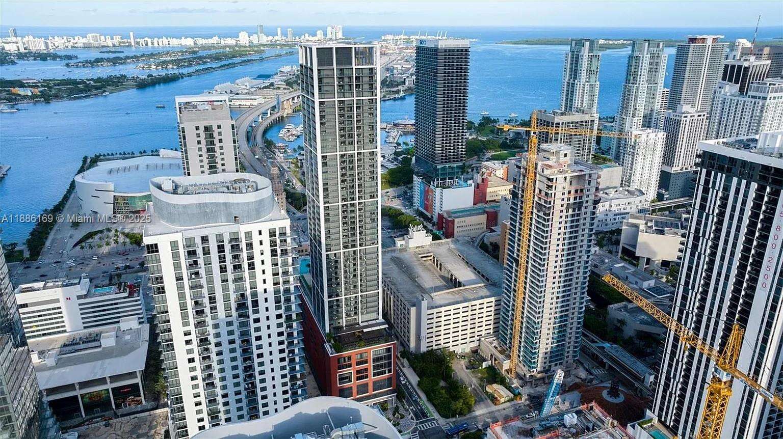 Natiivo | Gale Miami at 159 6th St, Miami, FL 33132 - For Sale photo 11