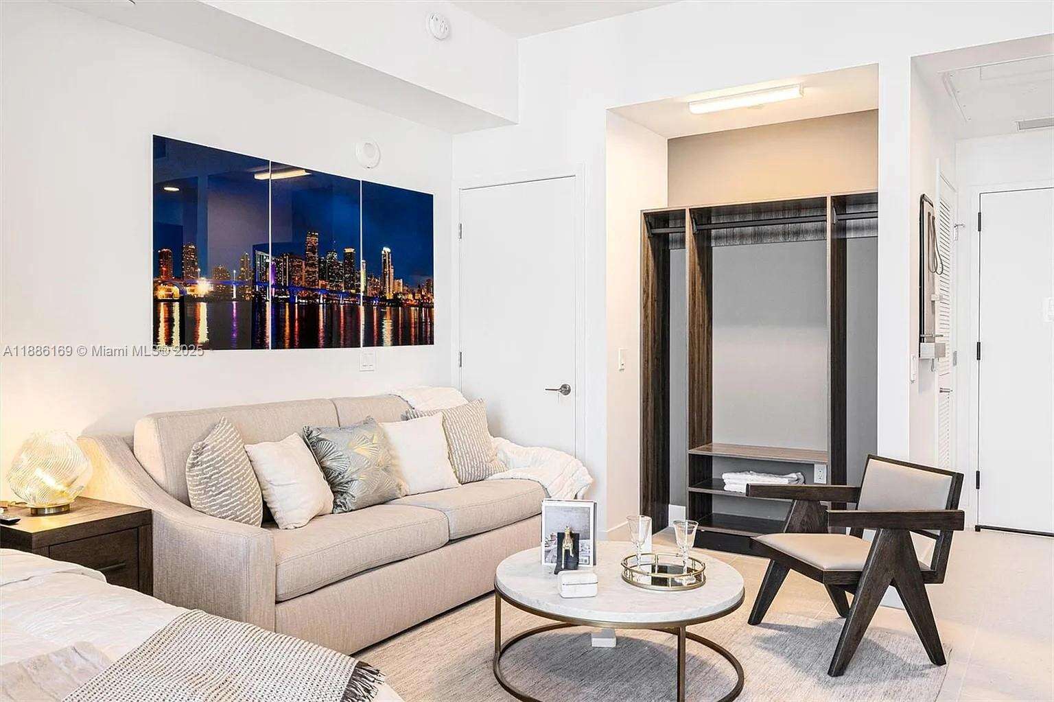 Natiivo | Gale Miami at 159 6th St, Miami, FL 33132 - For Sale photo 5