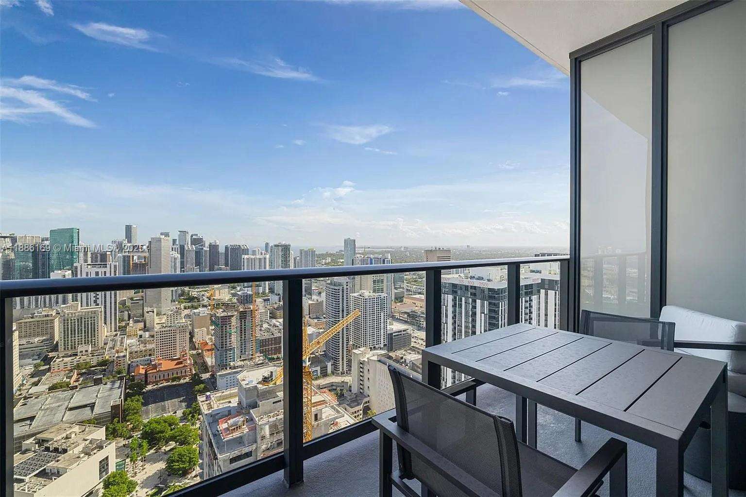 Natiivo | Gale Miami at 159 6th St, Miami, FL 33132 - For Sale photo 9