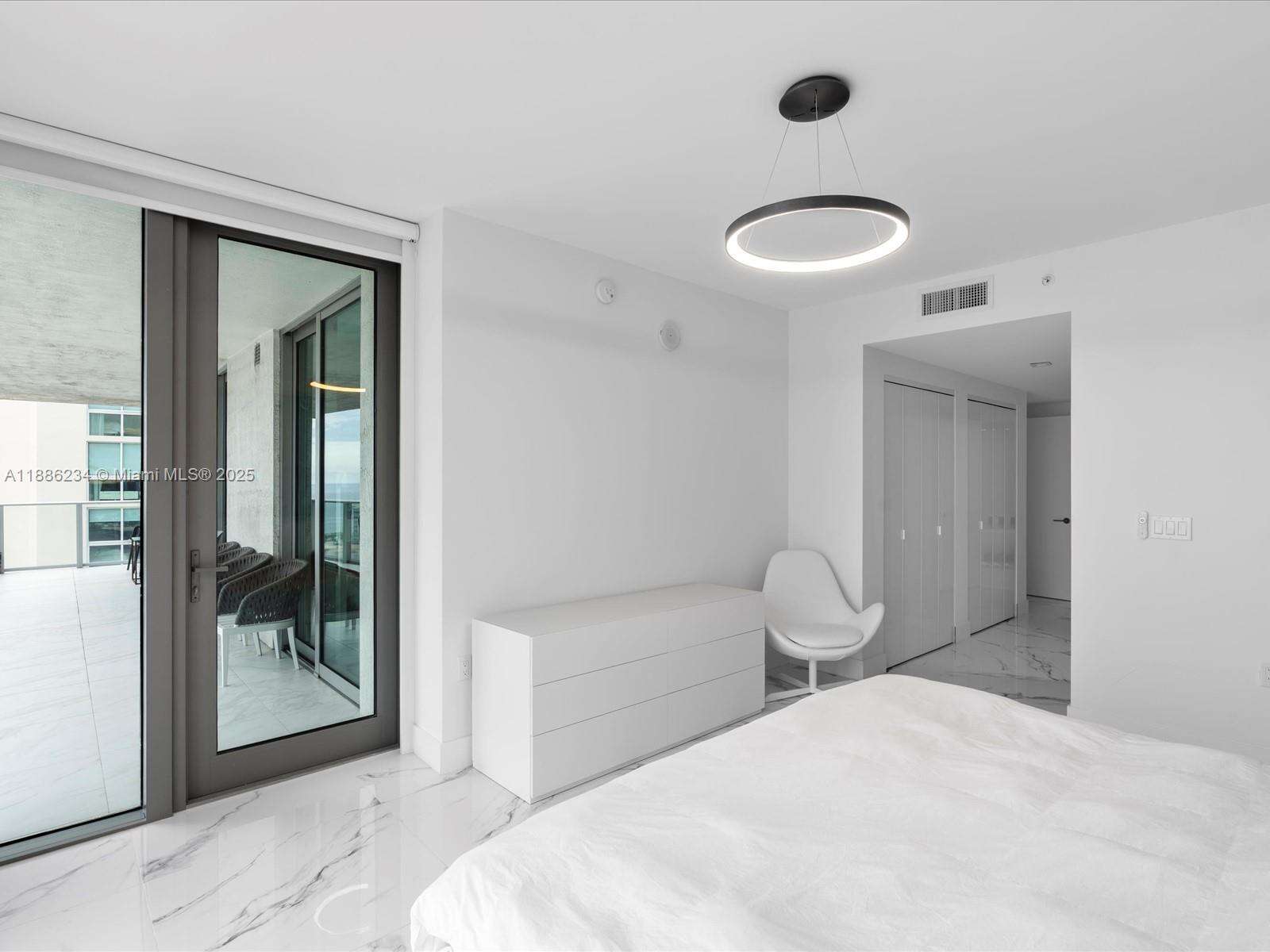 PARQUE TOWERS - 300 Sunny Isles Blvd, Sunny Isles Beach, FL 33160 | Picture 15