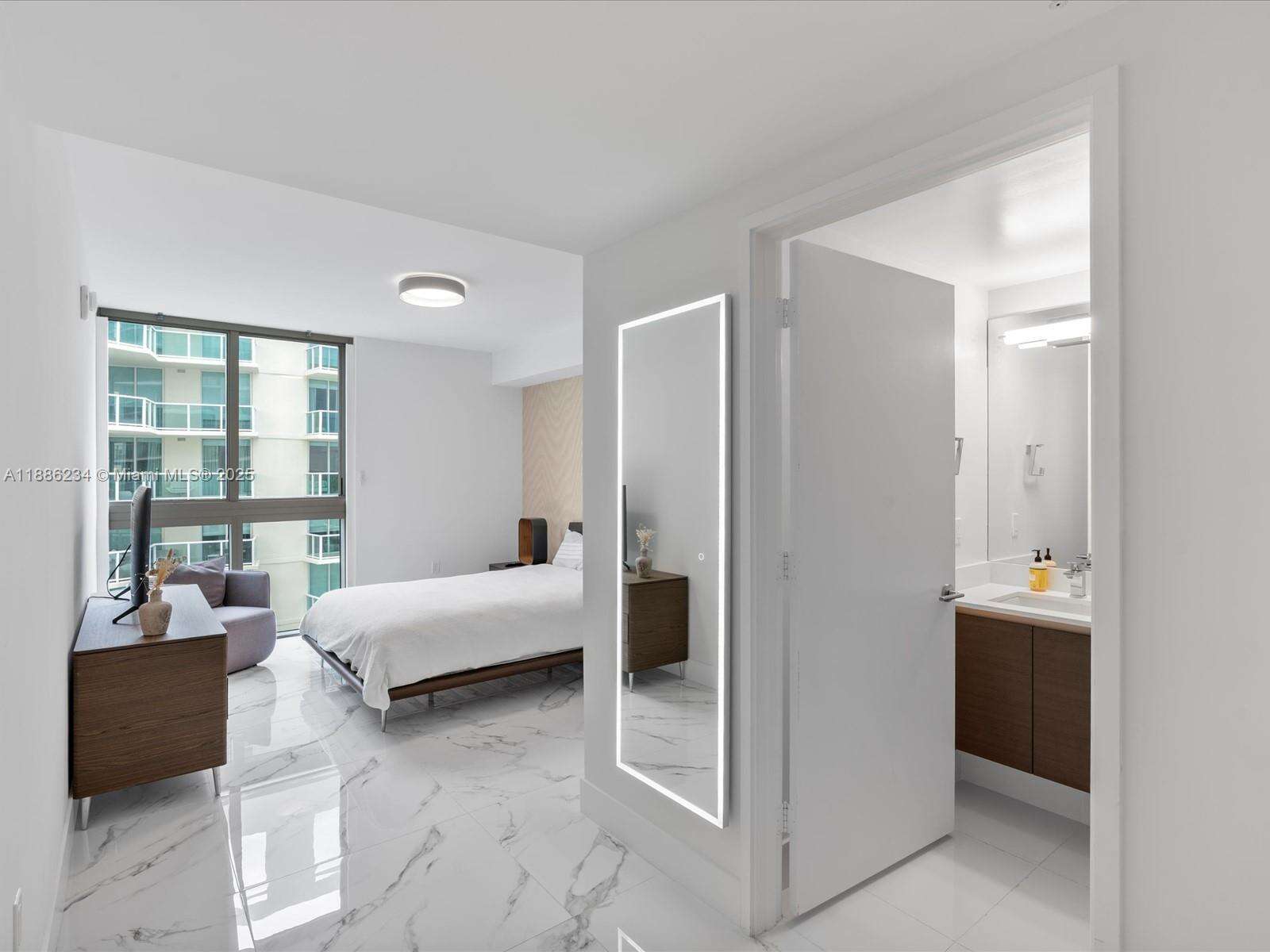 PARQUE TOWERS - 300 Sunny Isles Blvd, Sunny Isles Beach, FL 33160 | Picture 20