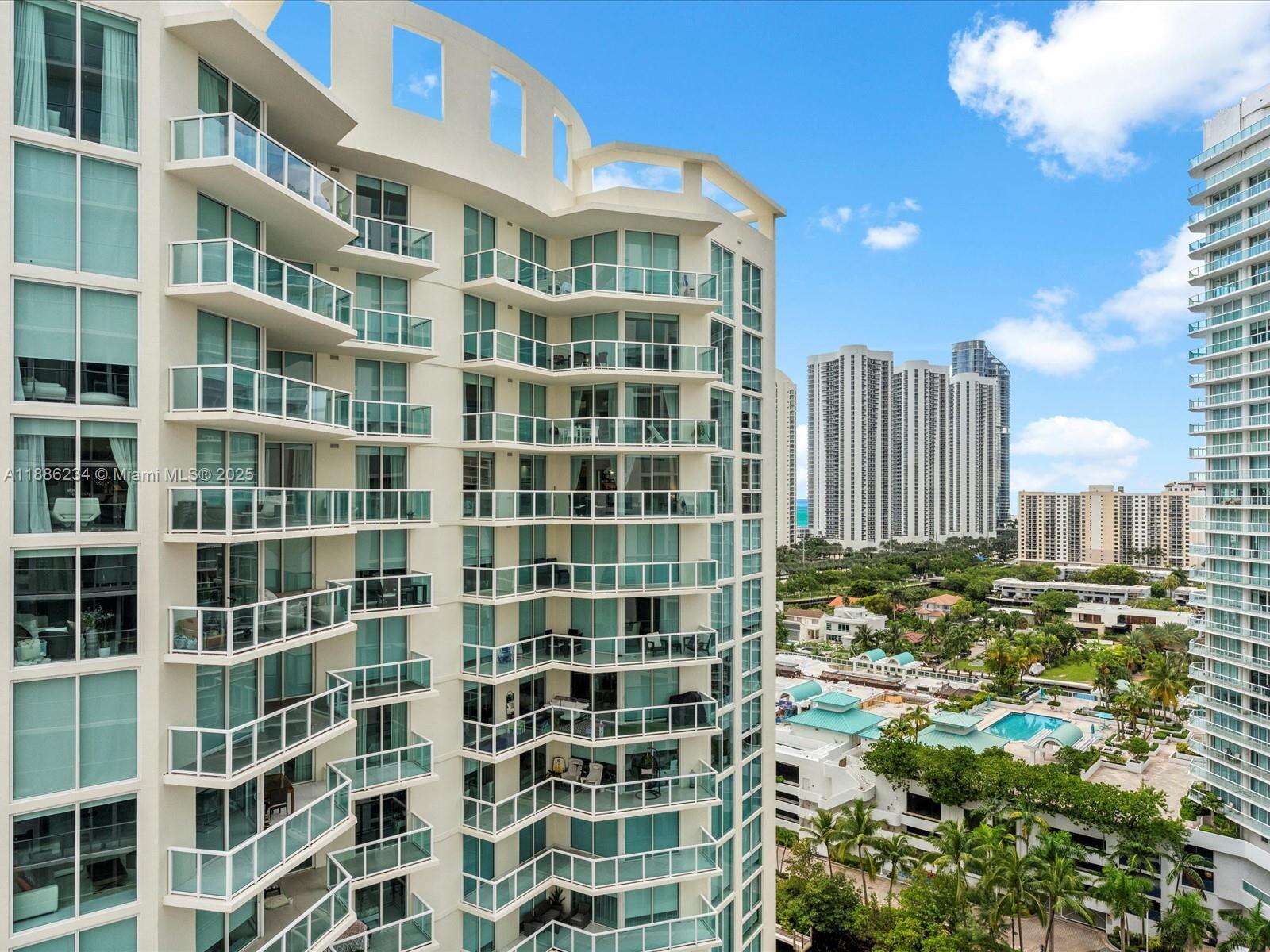 PARQUE TOWERS - 300 Sunny Isles Blvd, Sunny Isles Beach, FL 33160 | Picture 34