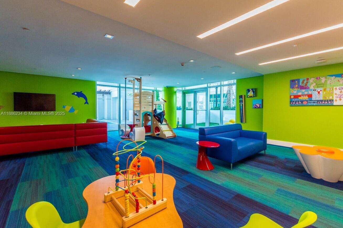 PARQUE TOWERS - 300 Sunny Isles Blvd, Sunny Isles Beach, FL 33160 | Picture 38