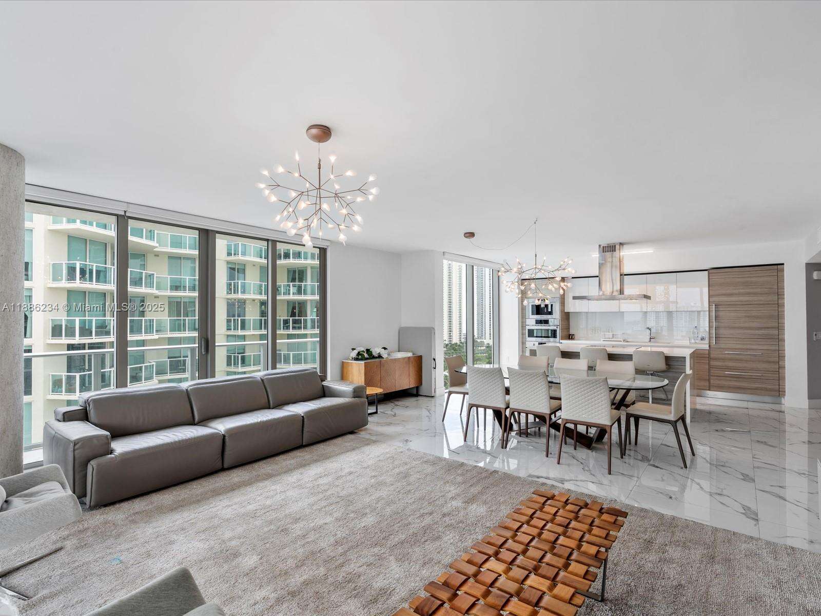 PARQUE TOWERS - 300 Sunny Isles Blvd, Sunny Isles Beach, FL 33160 | Picture 8