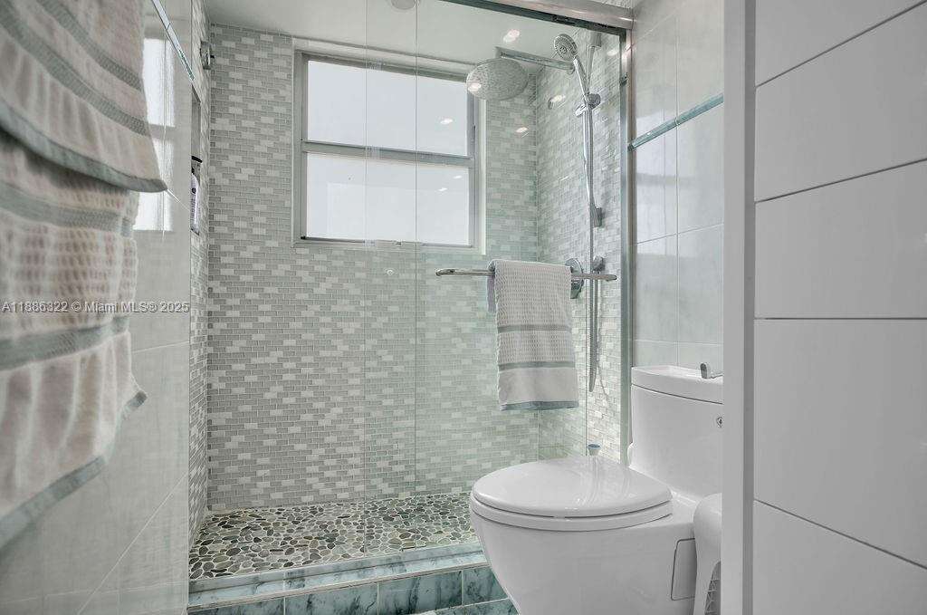 MAISON GRANDE - 6039 Collins Ave, Miami Beach, FL 33140 | Picture 13