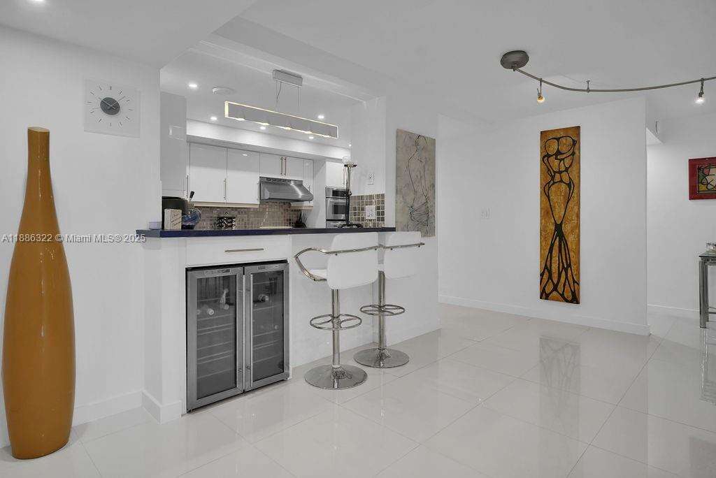 MAISON GRANDE - 6039 Collins Ave, Miami Beach, FL 33140 | Picture 7