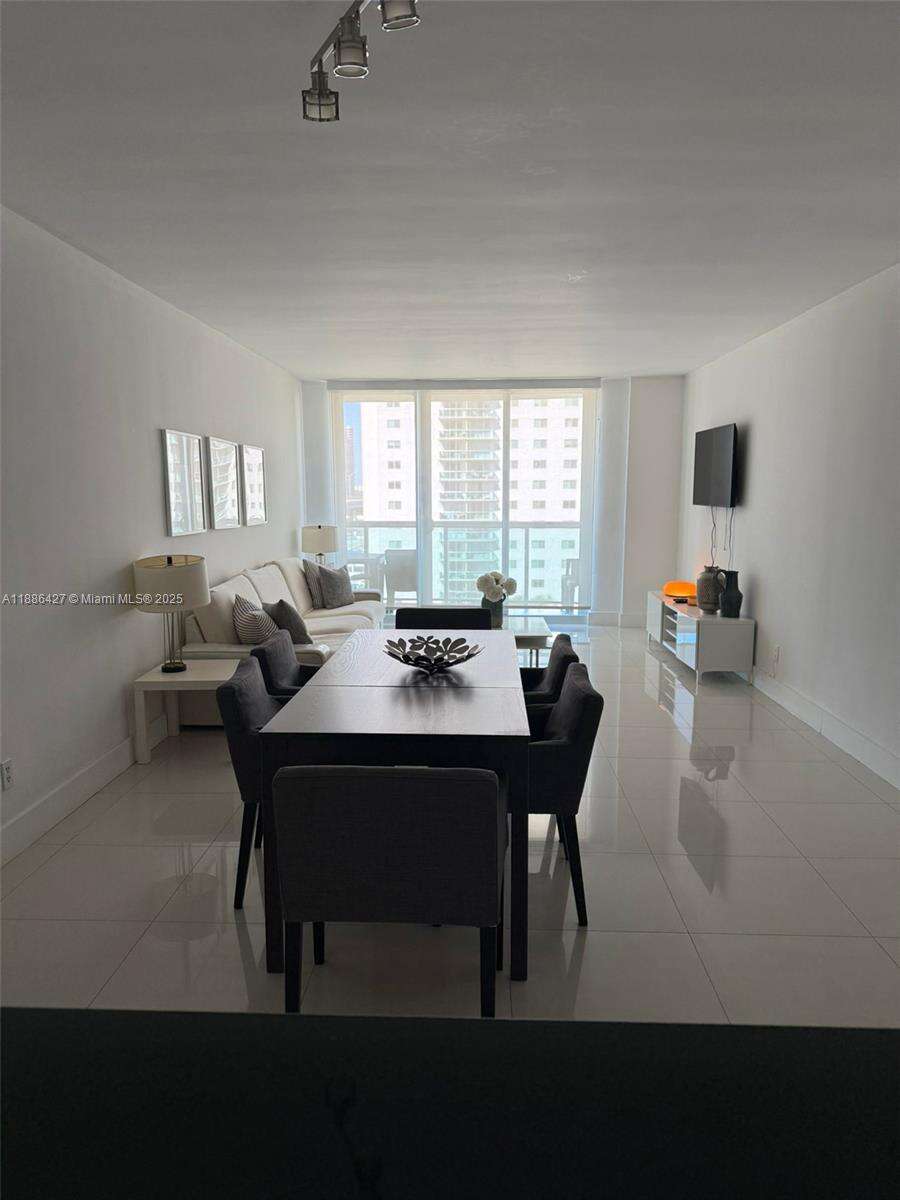 Ocean Reserve at 19370 Collins Ave, Sunny Isles Beach, FL 33160 - For Sale photo 22