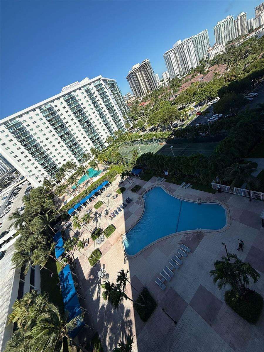 Ocean Reserve at 19370 Collins Ave, Sunny Isles Beach, FL 33160 - For Sale photo 4