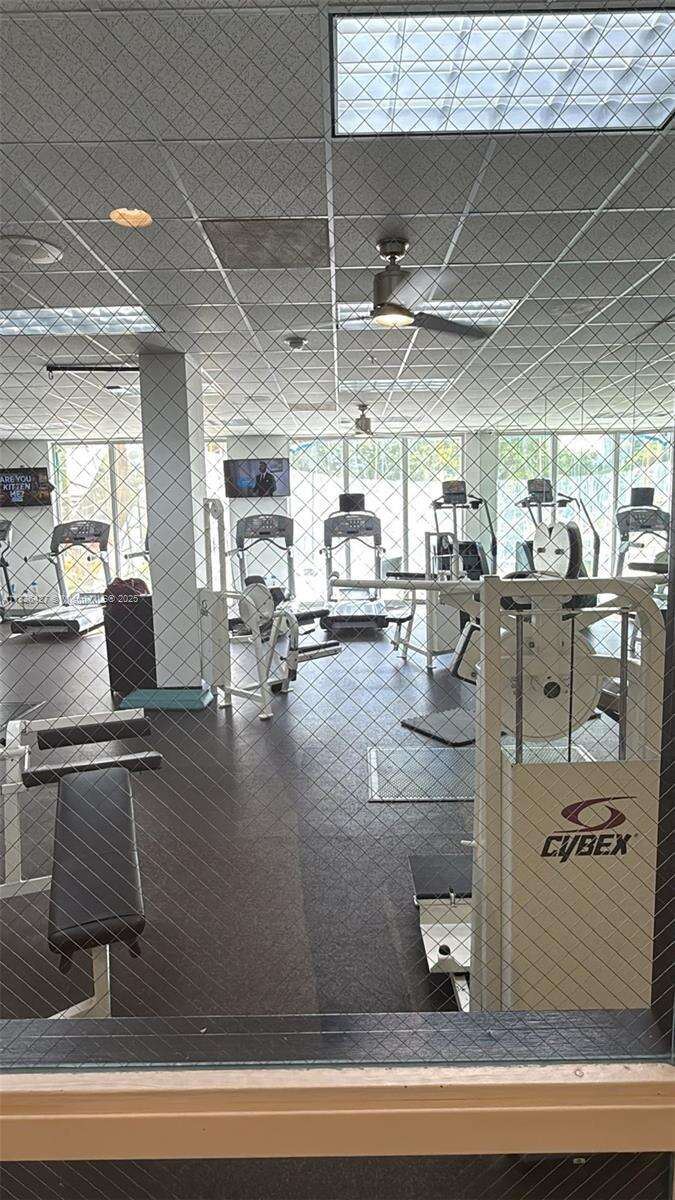 Ocean Reserve at 19370 Collins Ave, Sunny Isles Beach, FL 33160 - For Sale photo 38