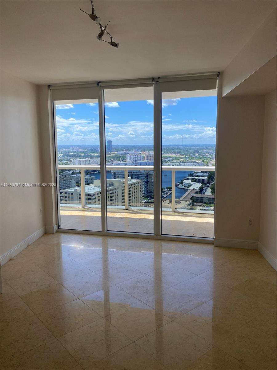The Beach Club Three at 1800 Ocean Dr, Hallandale Beach, FL 33009 - For Sale photo 5