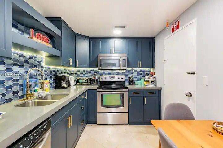 The Tides at 3901 Ocean Dr, Hollywood, FL 33019 - For Sale photo 9