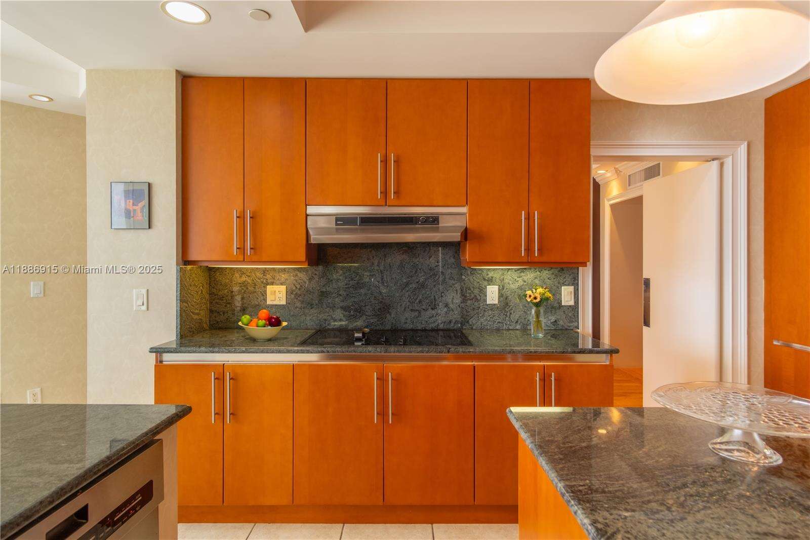 ATLANTIC III AT THE POINT - 21050 Point Pl, Aventura, FL 33180 | Picture 12