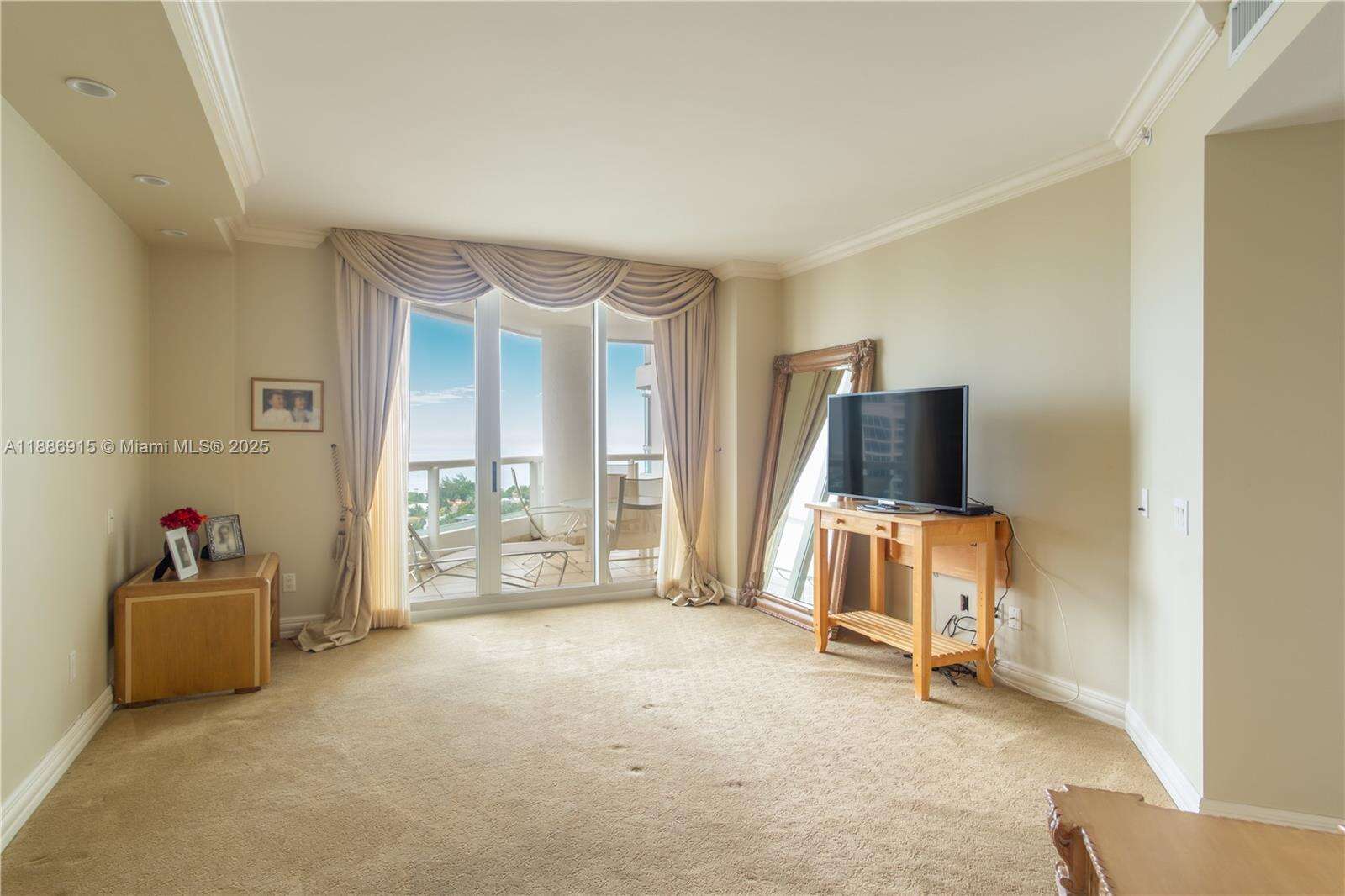 ATLANTIC III AT THE POINT - 21050 Point Pl, Aventura, FL 33180 | Picture 19