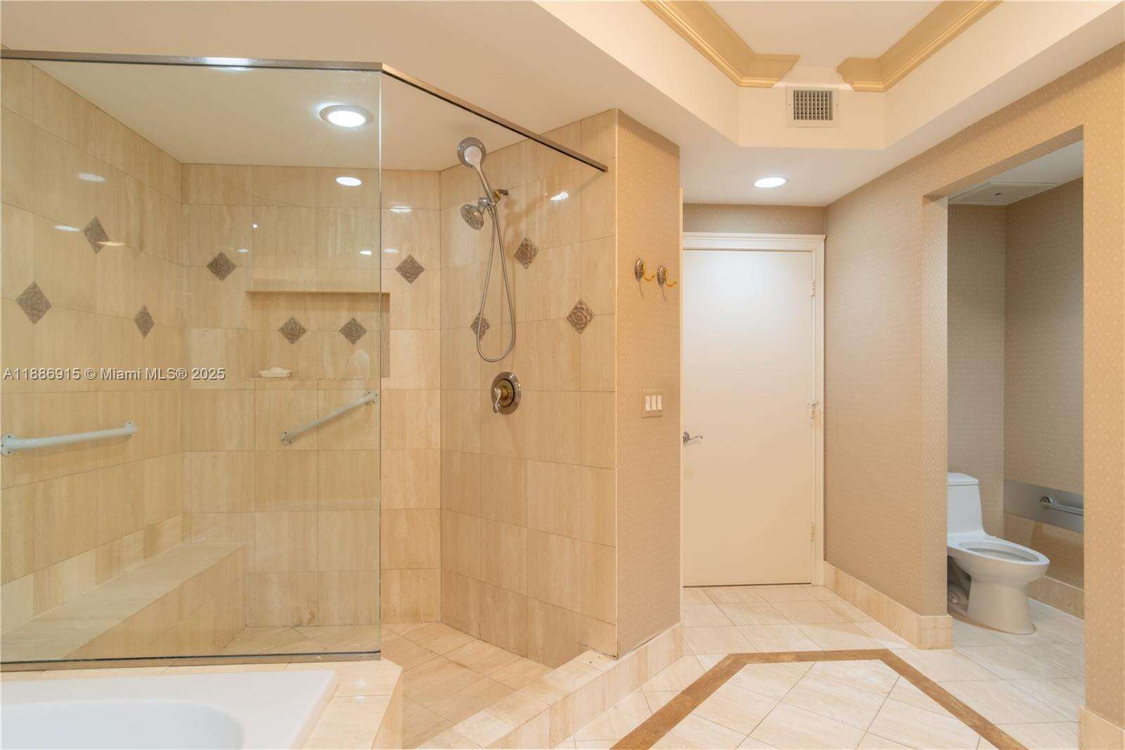 ATLANTIC III AT THE POINT - 21050 Point Pl, Aventura, FL 33180 | Picture 22