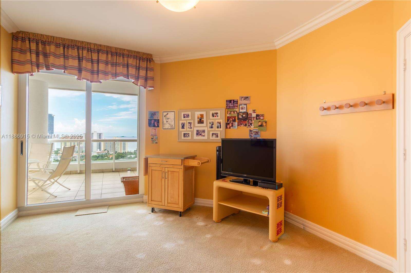 ATLANTIC III AT THE POINT - 21050 Point Pl, Aventura, FL 33180 | Picture 24