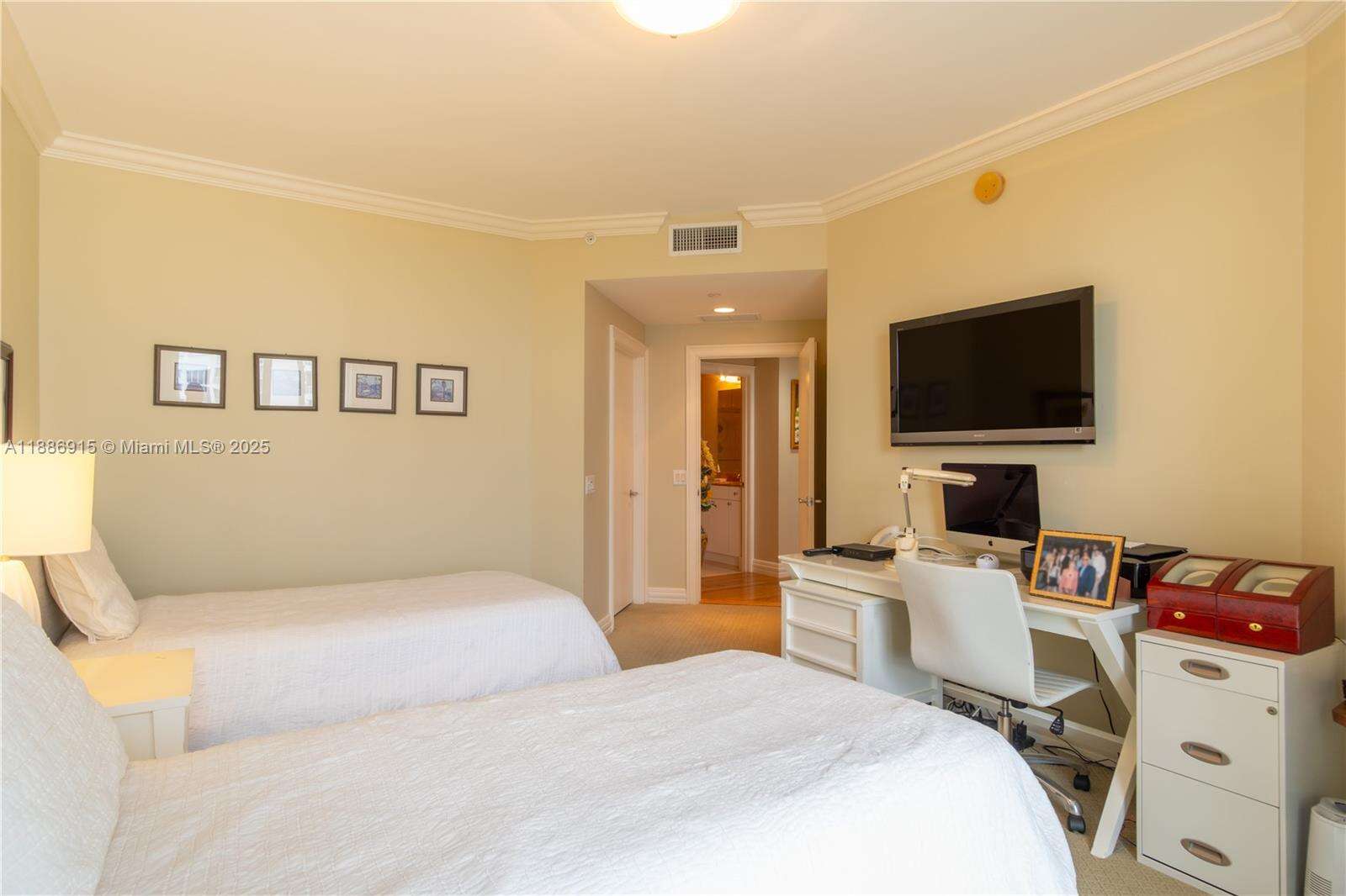 ATLANTIC III AT THE POINT - 21050 Point Pl, Aventura, FL 33180 | Picture 28