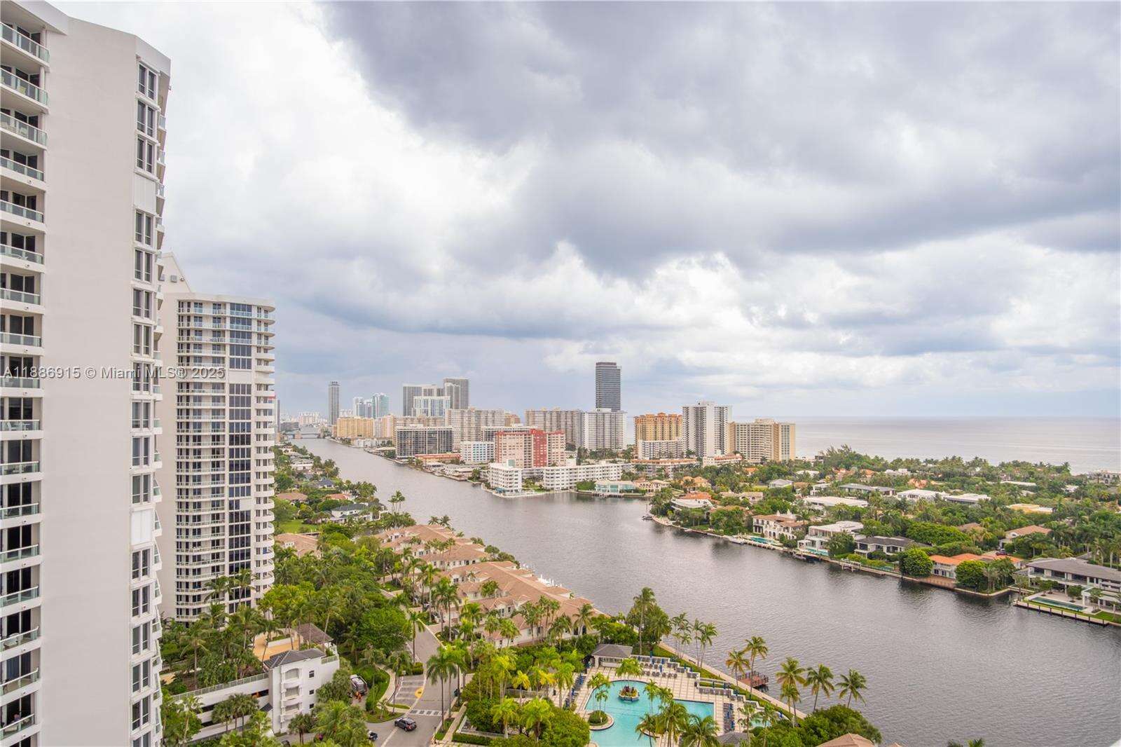 ATLANTIC III AT THE POINT - 21050 Point Pl, Aventura, FL 33180 | Picture 34