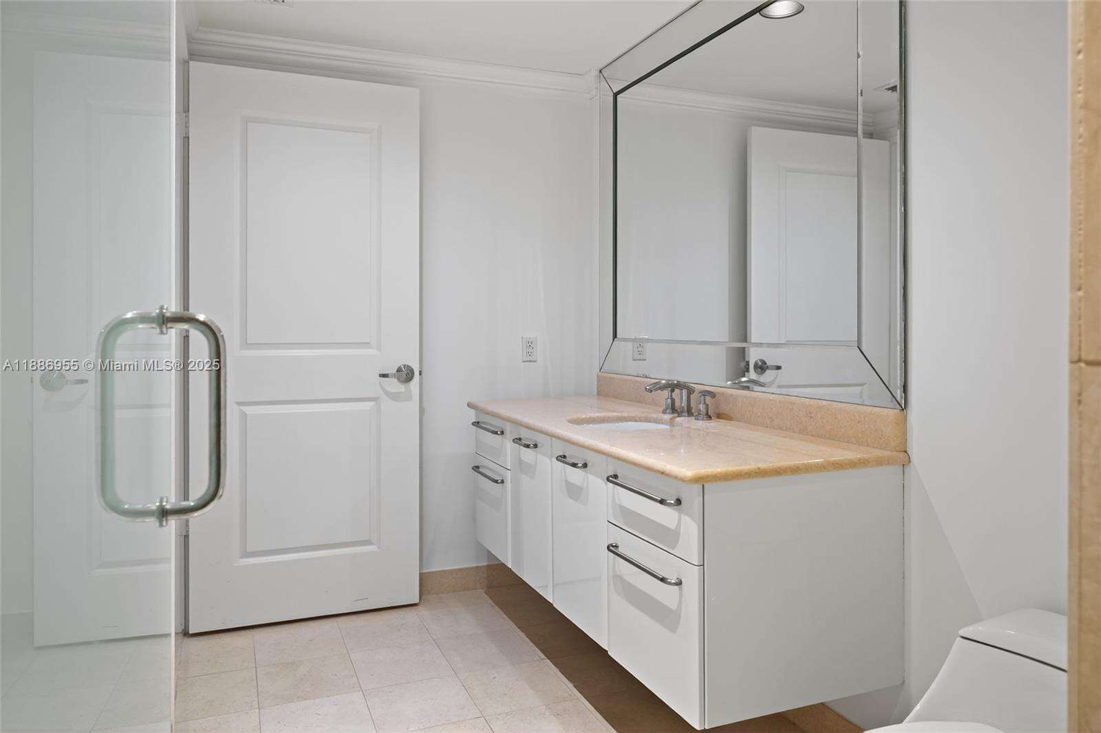 OCEAN PALMS - 3101 Ocean Dr, Hollywood, FL 33019 | Picture 37