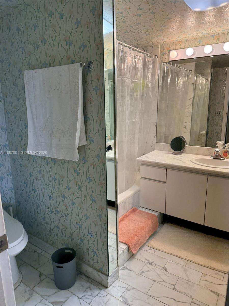 Club Atlantis at 2555 Collins Ave, Miami Beach, FL 33140 - For Sale photo 16
