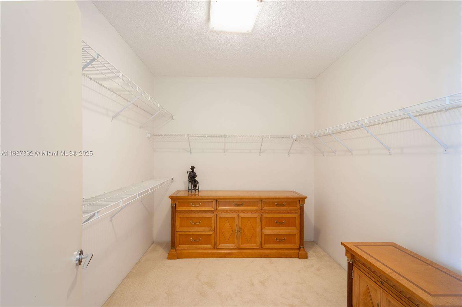 2000 Williams Island at 2000 Island Blvd, Aventura, FL 33160 - For Sale photo 12
