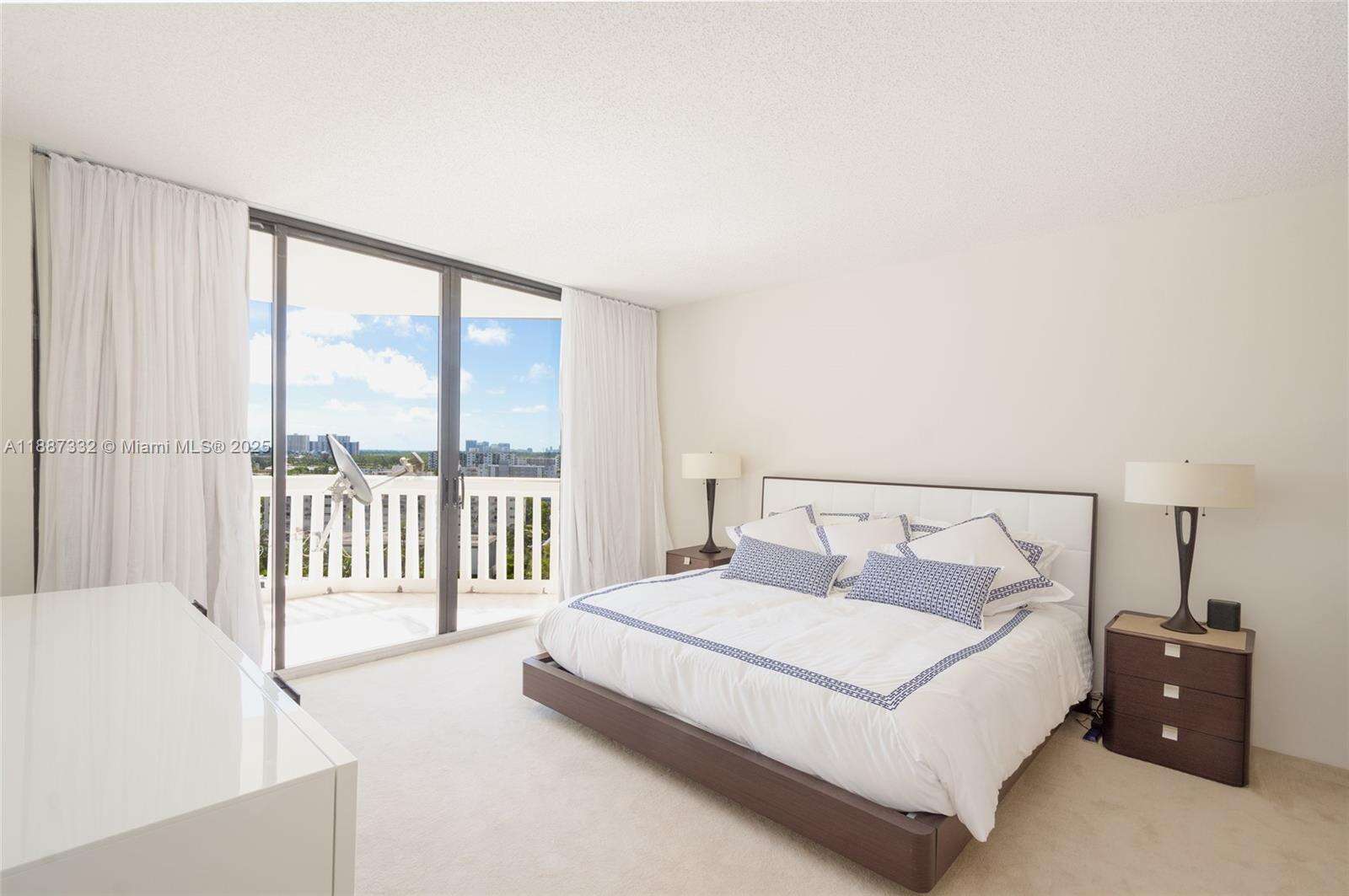 2000 Williams Island at 2000 Island Blvd, Aventura, FL 33160 - For Sale photo 10