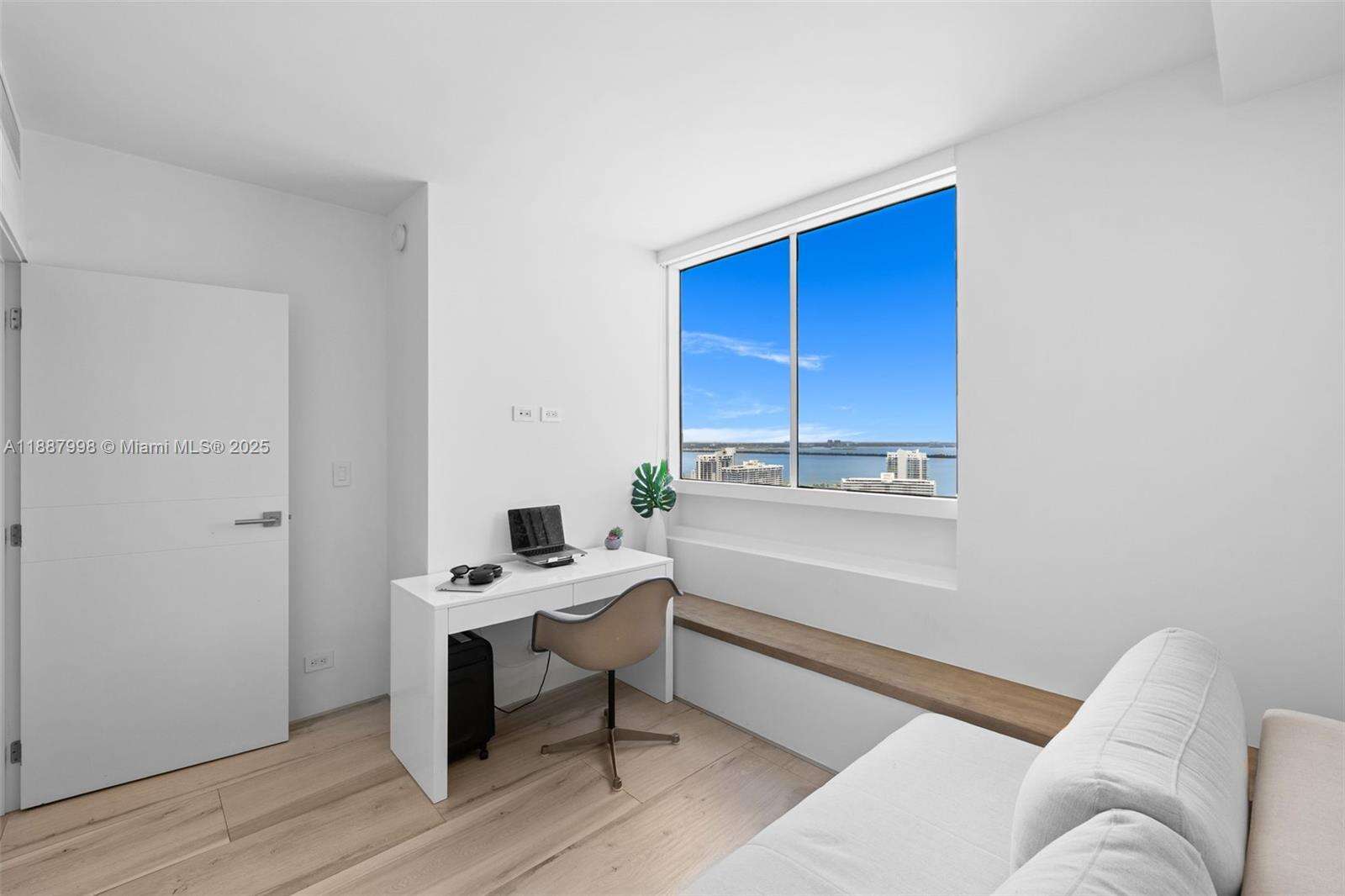 THE WAVERLY AT SOUTH BEACH - 1330 W Ave, Miami Beach, FL 33139 | Picture 19