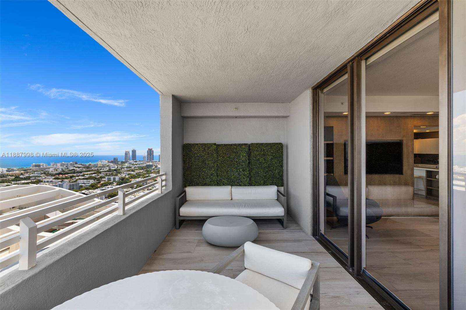 THE WAVERLY AT SOUTH BEACH - 1330 W Ave, Miami Beach, FL 33139 | Picture 34