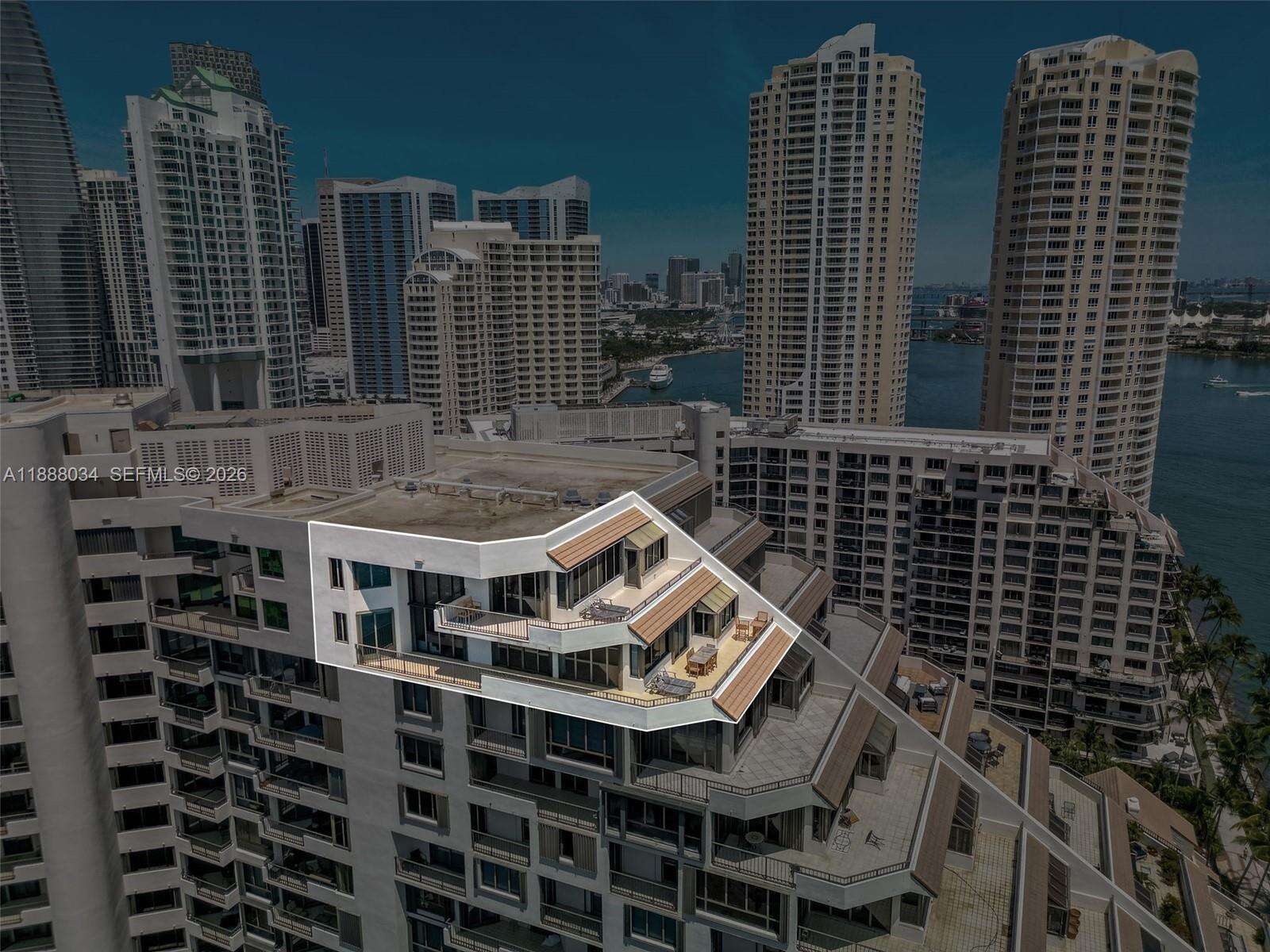 BRICKELL KEY ONE - 520 Brickell Key Drive, Miami, FL 33131 | Picture 10