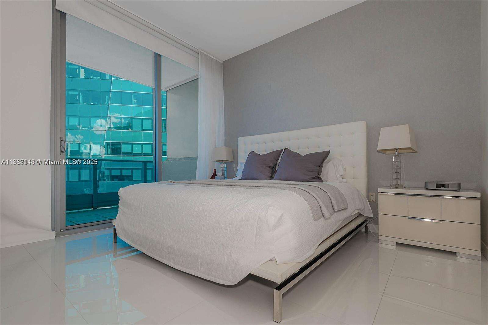 Epic Residences at 200 Biscayne Blvd Way, Miami, FL 33131 - For Sale photo 11