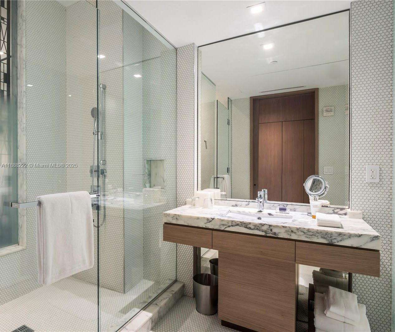 Sls Lux at 801 Miami Ave, Miami, FL 33130 - For Sale photo 8