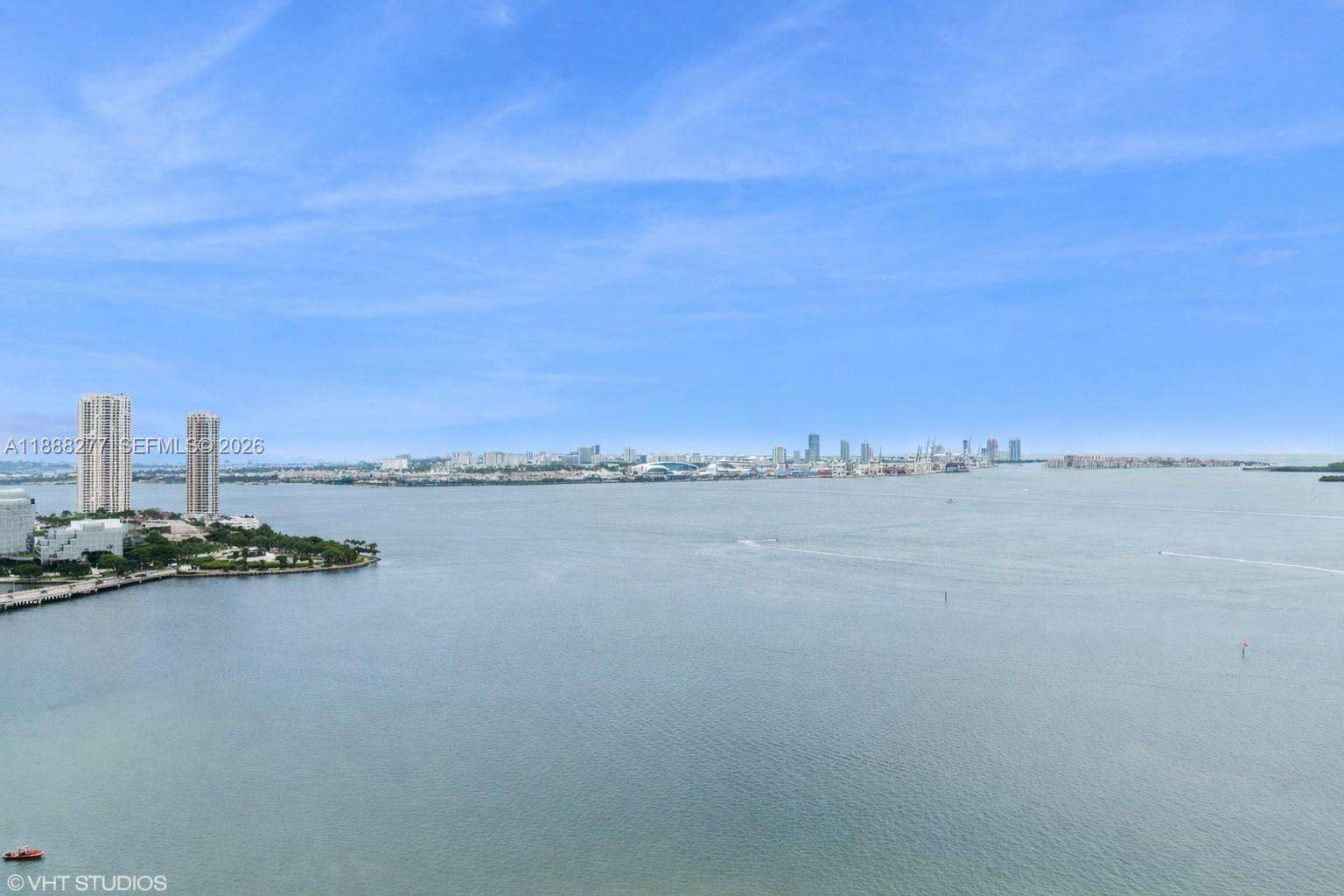 JADE RESIDENCES AT BRICKELL BAY - 1331 Brickell Bay Dr, Miami, FL 33131 | Picture 1