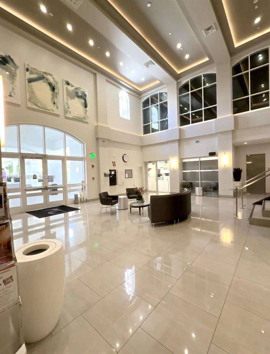 South Tower At The Point at 21055 Yacht Club Dr, Aventura, FL 33180 - For Sale photo 19