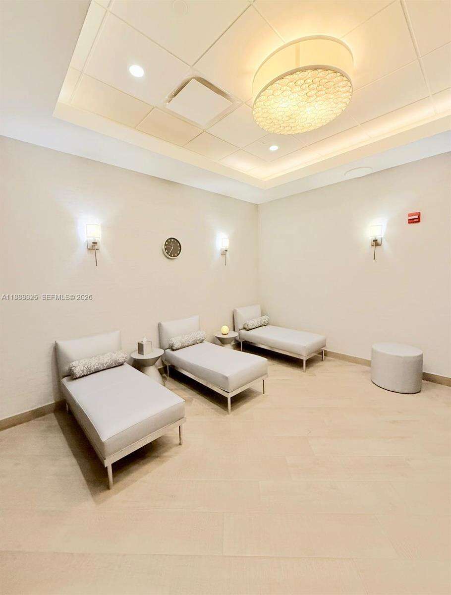 South Tower At The Point at 21055 Yacht Club Dr, Aventura, FL 33180 - For Sale photo 28