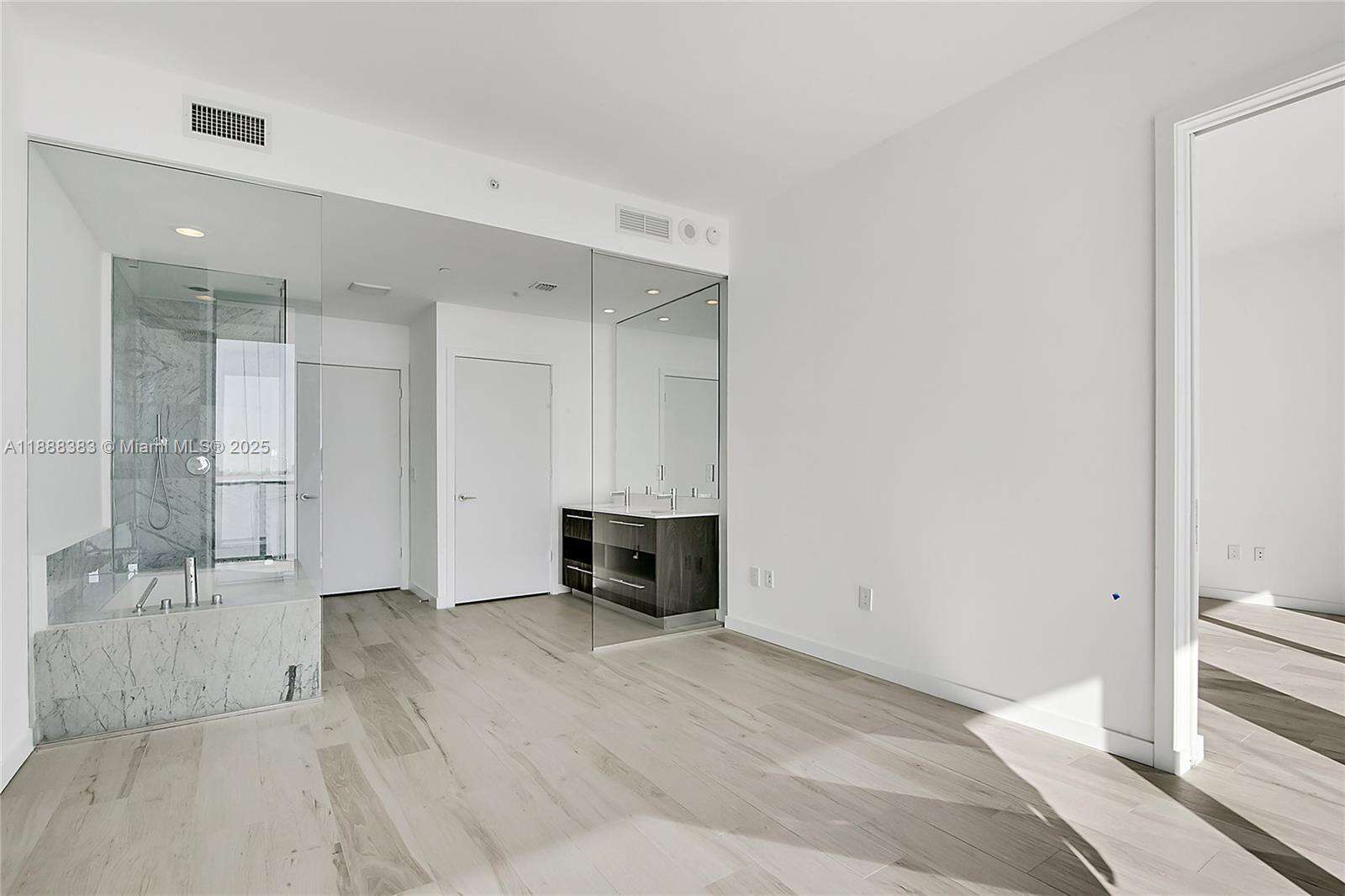 Gran Paraiso at 480 31 St, Miami, FL 33137 - For Sale photo 12