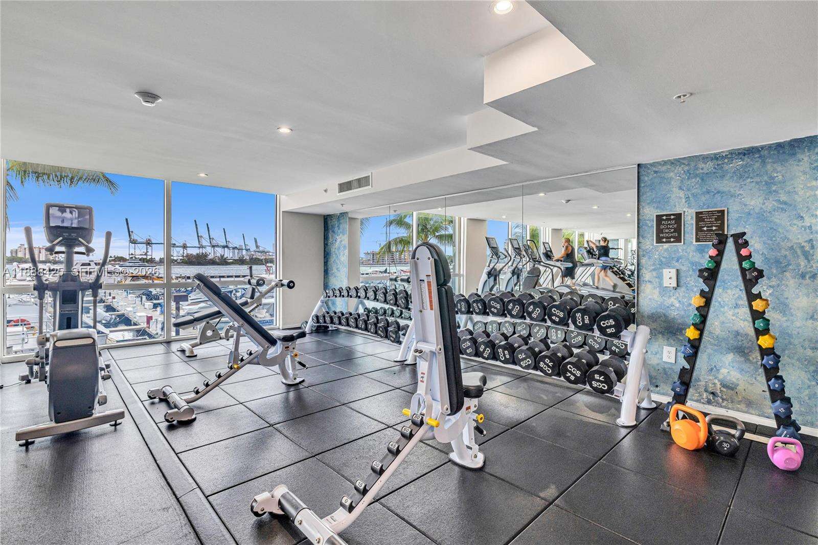 YACHT CLUB AT PORTOFINO - 90 Alton Rd, Miami Beach, FL 33139 | Picture 54