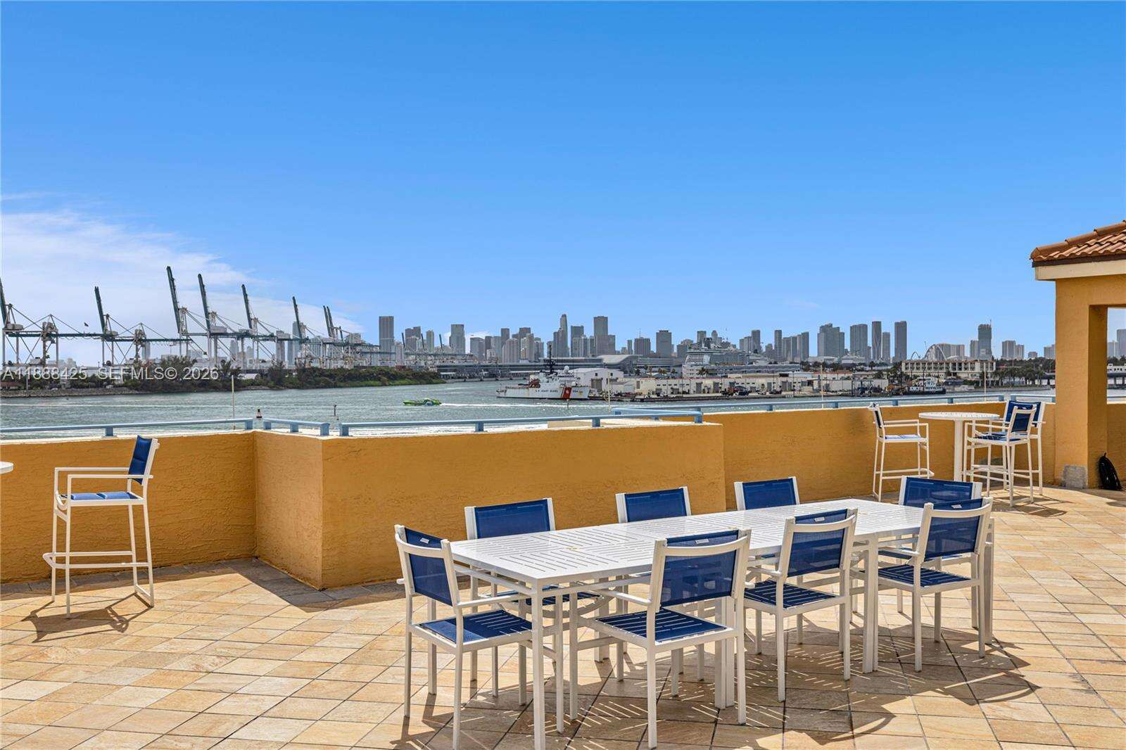 YACHT CLUB AT PORTOFINO - 90 Alton Rd, Miami Beach, FL 33139 | Picture 59