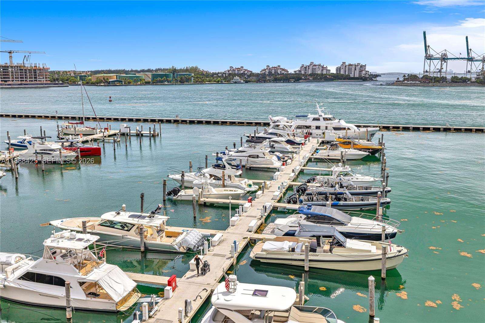 YACHT CLUB AT PORTOFINO - 90 Alton Rd, Miami Beach, FL 33139 | Picture 61