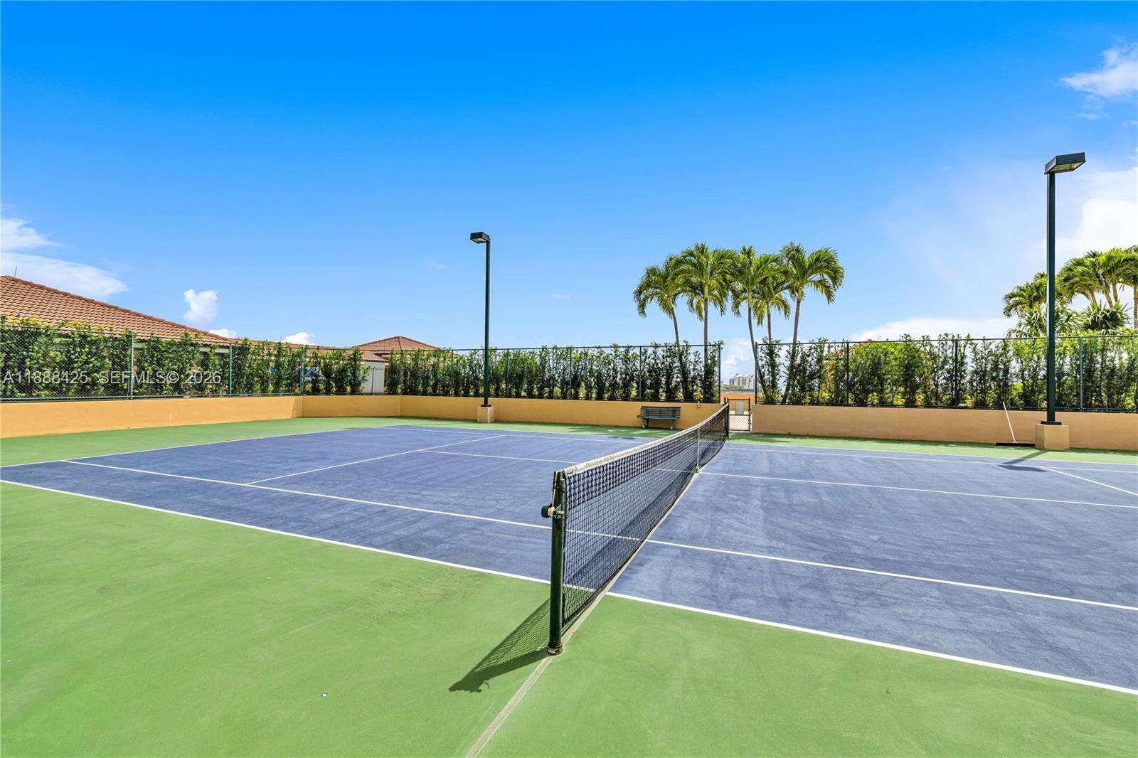 YACHT CLUB AT PORTOFINO - 90 Alton Rd, Miami Beach, FL 33139 | Picture 66